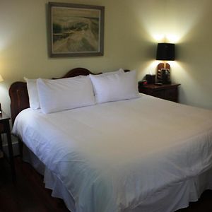 Mandevilla Room